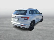 Škoda Karoq 4x4 SPORTLINE TDI DSG in Moon-Weiß Metallic