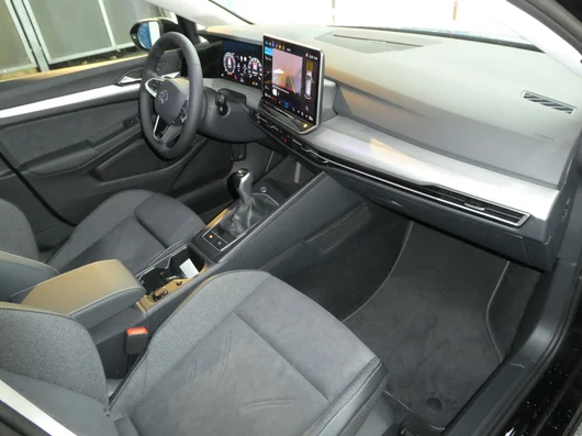 Bild eines VW Golf Variant Business TSI