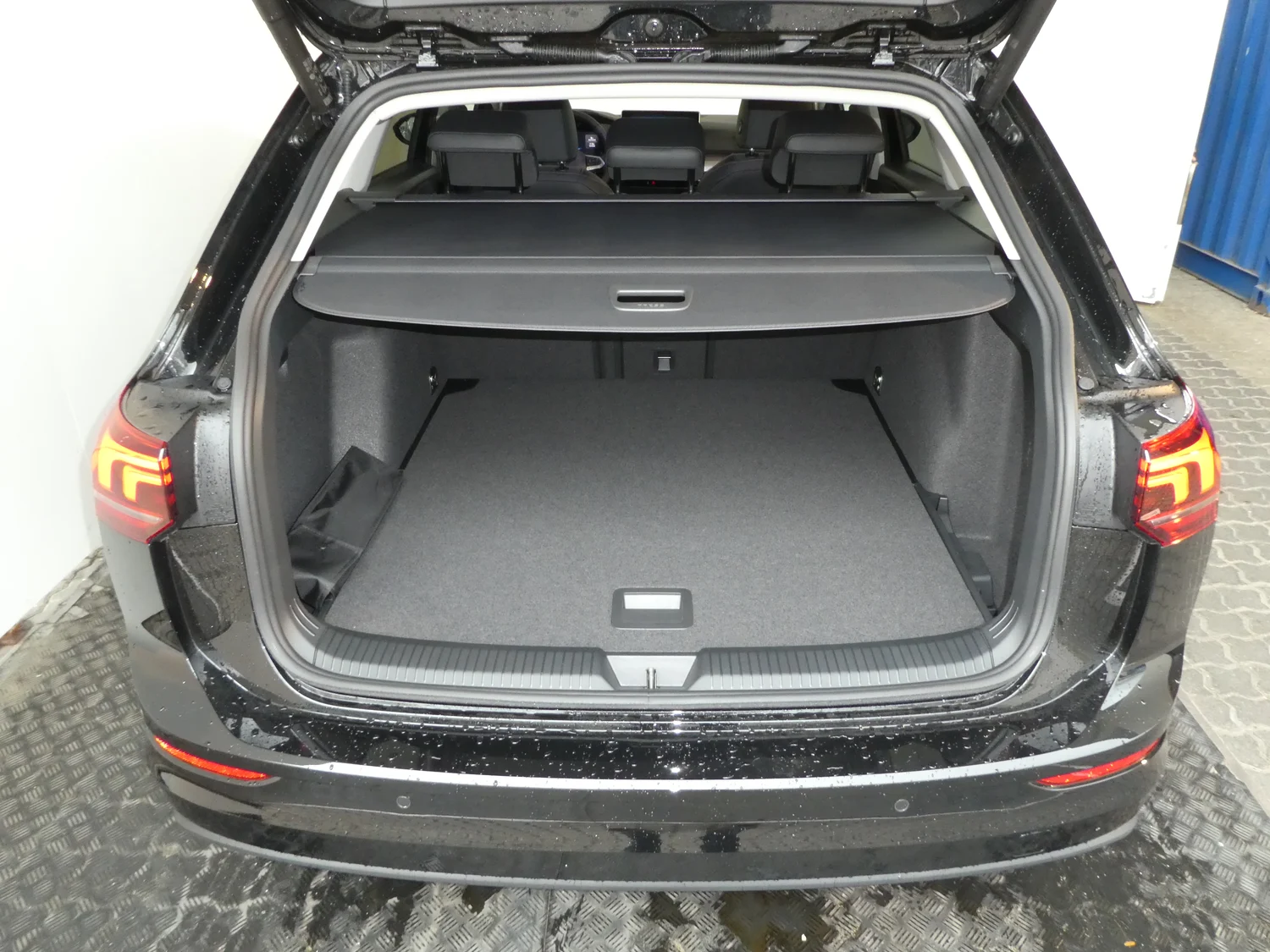 Bild eines VW Golf Variant Business TSI