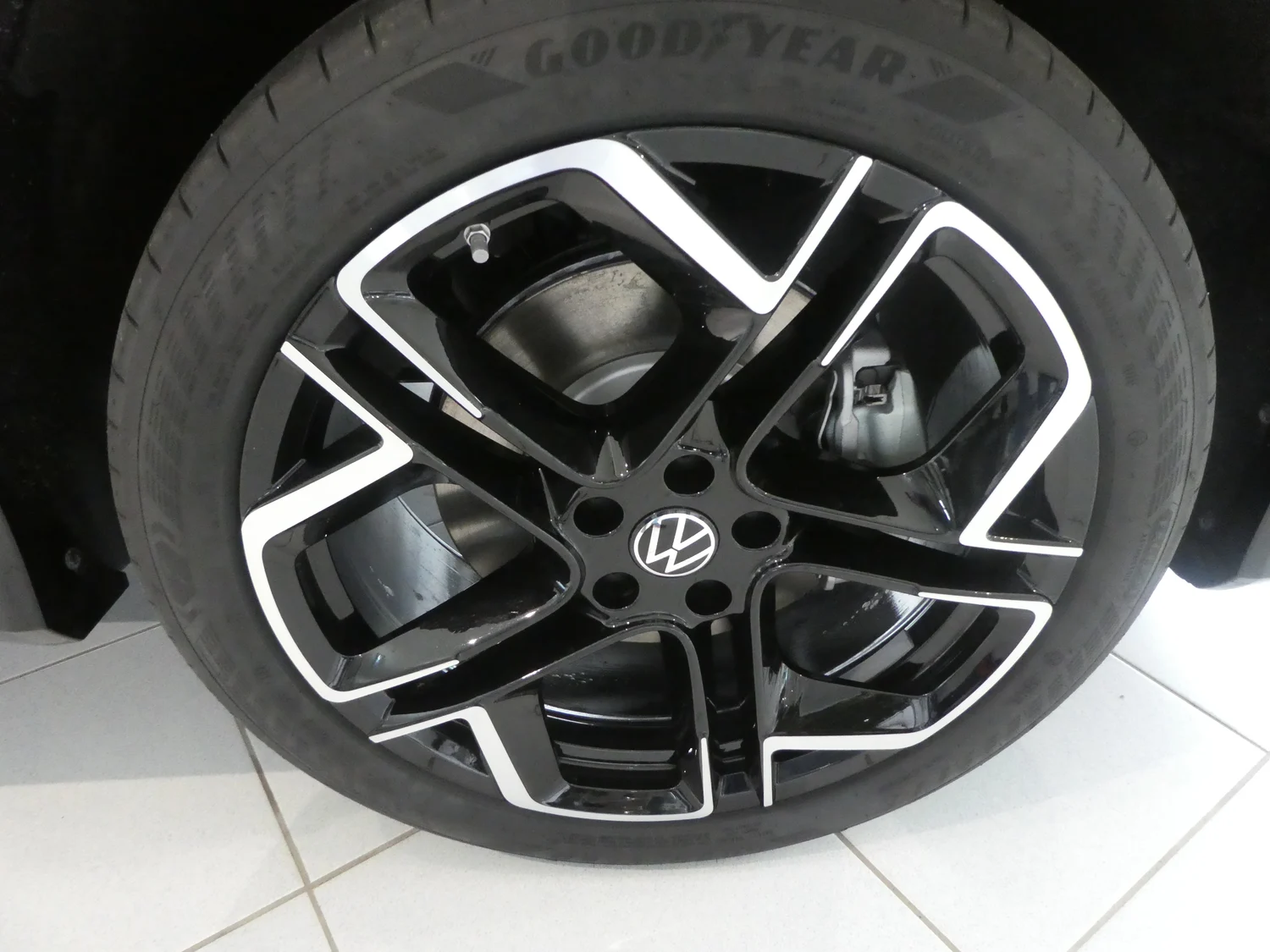 Bild eines VW Tayron Sport TDI 4MOTION DSG