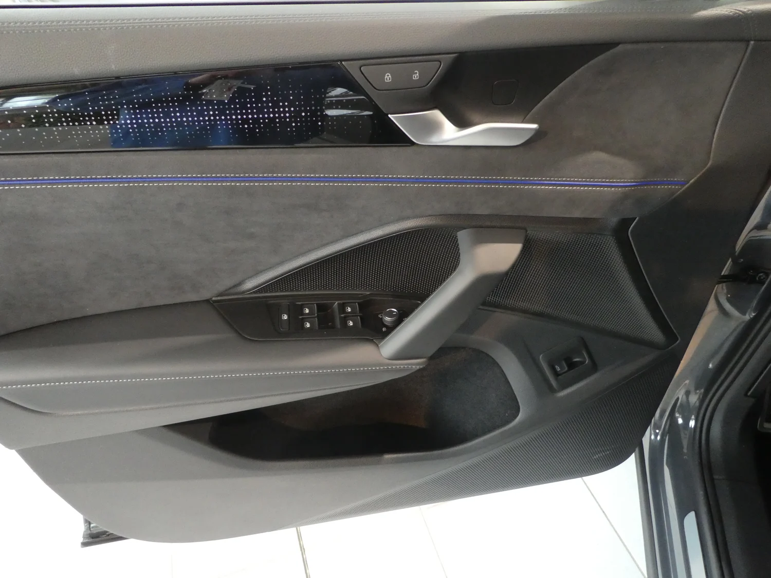 Bild eines VW Tayron Sport TDI 4MOTION DSG