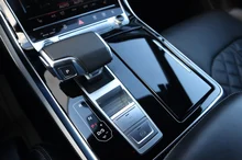 Audi Q7 50 TDI quattro S line in schwarz - metallic-perleffektno