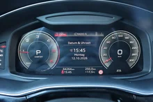 Audi Q7 50 TDI quattro S line in schwarz - metallic-perleffektno