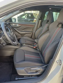 Thumbnail-Foto von Fahrzeug