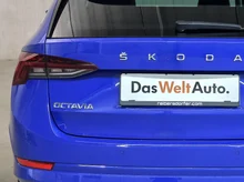 Škoda Octavia Combi Style TDI in ENERGY-BLAU