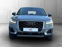 Audi Q2 1.0 TFSI Sport in quantumgrau