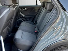 Audi Q2 1.0 TFSI Sport in quantumgrau