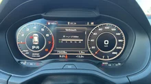 Audi Q2 1.0 TFSI Sport in quantumgrau