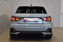 Thumbnail-Foto von Fahrzeug