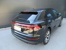 Audi Q8 55 TFSI e quattro in Mythosschwarz Metallic