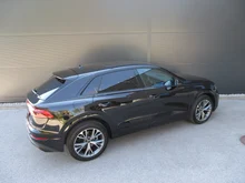 Audi Q8 55 TFSI e quattro in Mythosschwarz Metallic