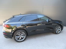 Audi Q8 55 TFSI e quattro in Mythosschwarz Metallic
