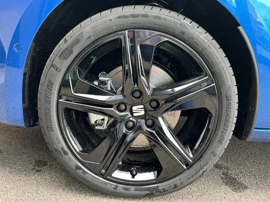 Bild eines Leon SP Kombi FR e-HYBRID 150/204 DSG