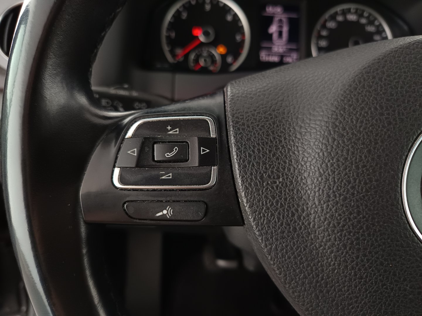 VW Tiguan Austria TDI SCR | Bild 16 von 28