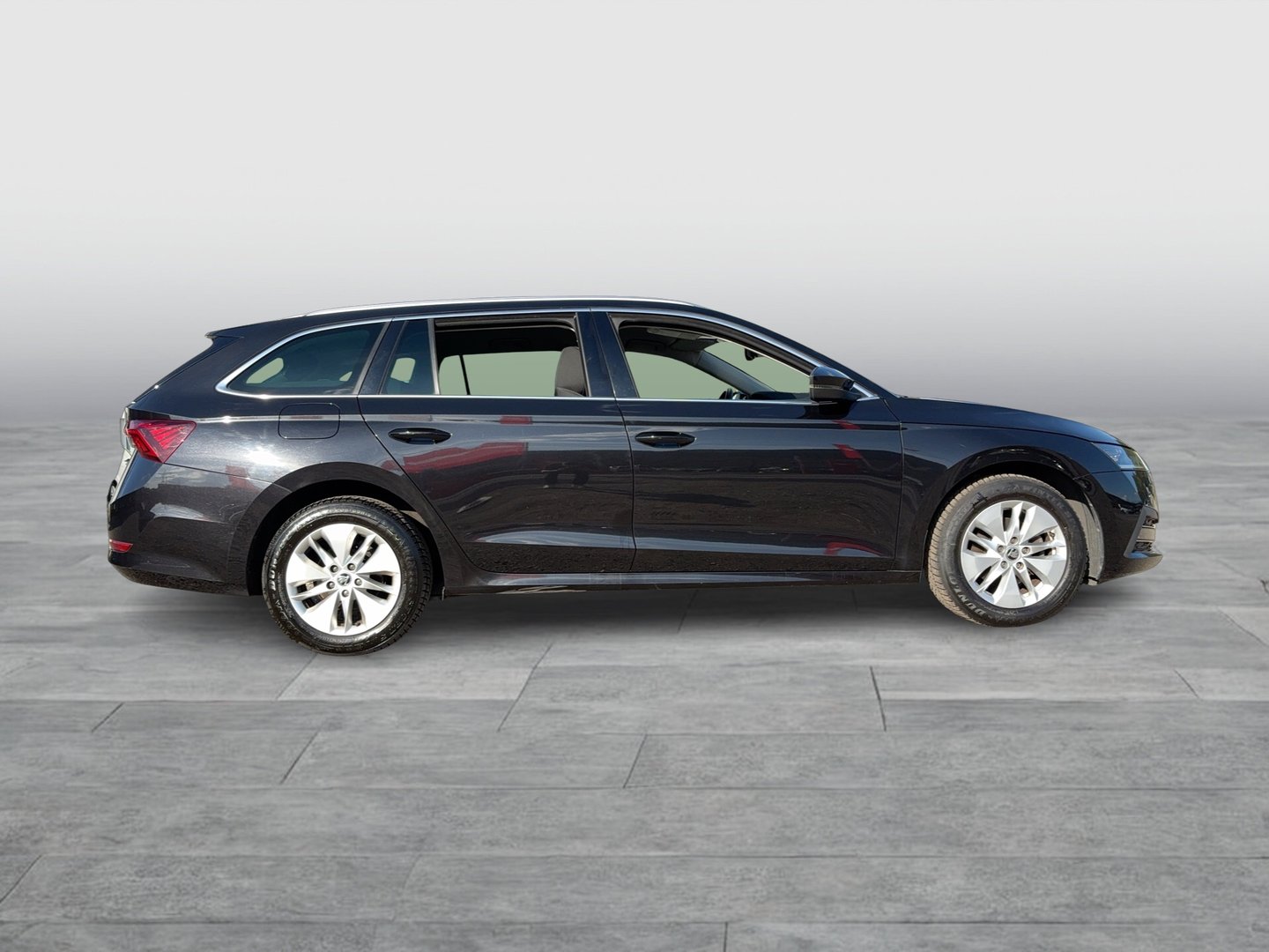 Škoda OCTAVIA Combi Ambition TDI DSG | Bild 6 von 19