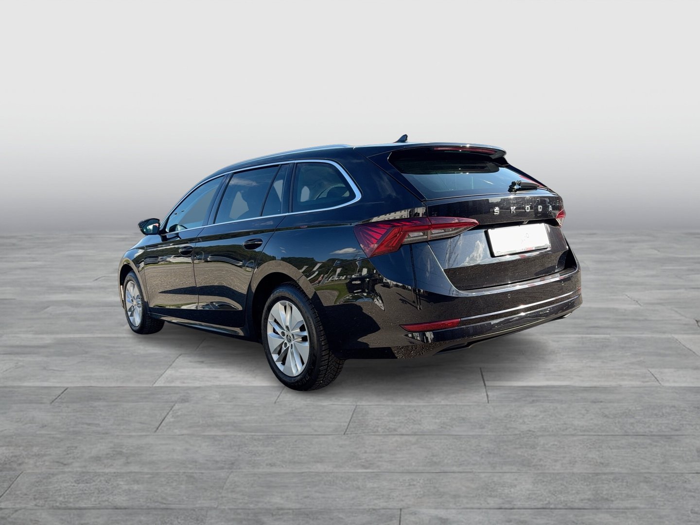 Škoda OCTAVIA Combi Ambition TDI DSG | Bild 4 von 19