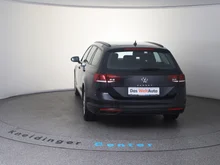 VW Passat Variant TSI in schwarz - metallic