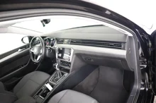 VW Passat Variant TSI in schwarz - metallic