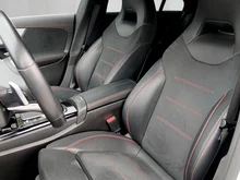 Mercedes CLA 250e PHEV Aut. in weiss - metallic