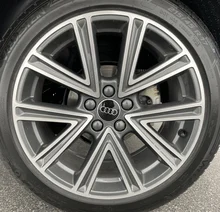 Thumbnail-Foto von Fahrzeug