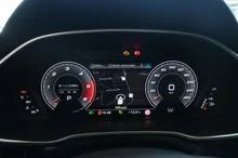 Audi Q3 35 TDI quattro S line exterieur in Daytonagrau perleff.