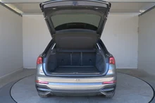 Audi Q3 35 TDI quattro S line exterieur in Daytonagrau perleff.