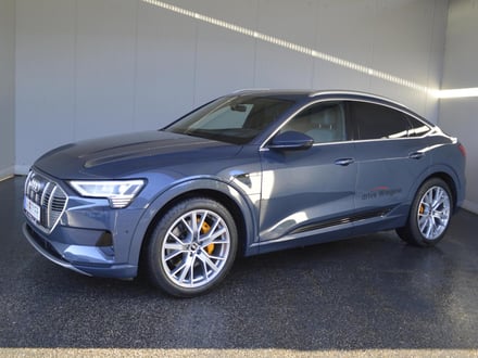 Audi e-tron Sportback 55 qu. 300 kW adv.