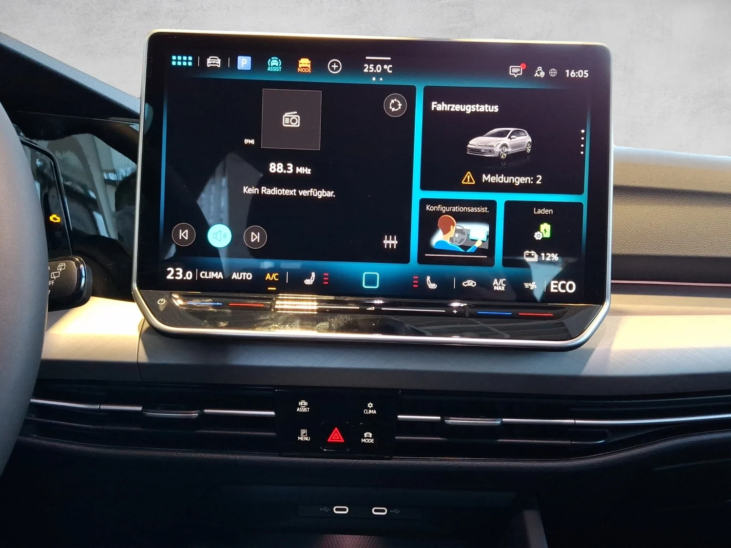 Bild eines Golf Rabbit eHybrid DSG 150 kW