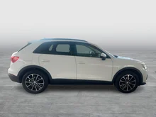 Audi Q3 35 TDI quattro intense in Gletscherweiss Met.