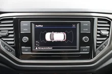 VW T-Roc Design TSI OPF in Deep Black Perleffekt