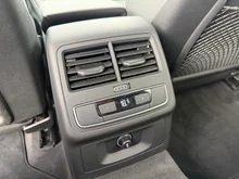 Audi A4 Avant 35 TFSI S line in schwarz