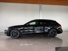 Audi A4 Avant 35 TFSI S line in schwarz