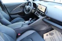 Toyota C-HR 2,0 Hybrid E-CVT Lounge Premiere Edition in Sulfurgold/Onyx Black