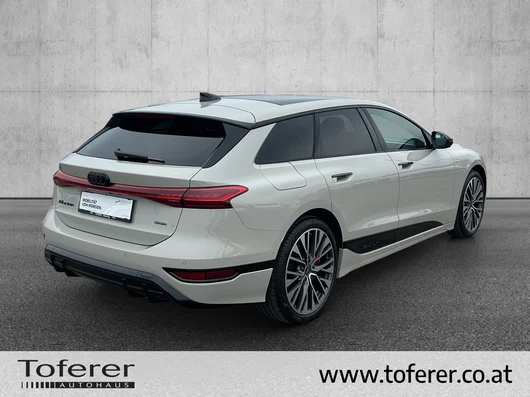 Bild eines Audi A6 Avant e-tron quattro