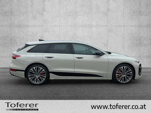 Bild eines Audi A6 Avant e-tron quattro
