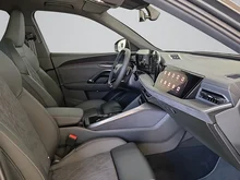 Audi Q5 e-hybrid quattro 270 KW in Daytonagrau Perleffekt