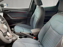 SEAT Arona Style 1.0 TSI in Fjord-Blau Dach Nacht-Schwarz