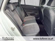 VW Golf Variant Business TDI DSG in Pure White