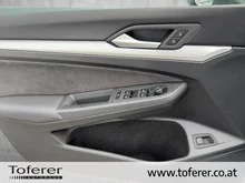 VW Golf Variant Business TDI DSG in Pure White