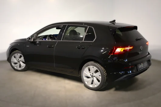 Bild eines VW Golf Rabbit eHybrid DSG 150 kW