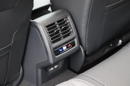 Bild eines VW Golf Rabbit eHybrid DSG 150 kW