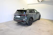 VW Tiguan R-Line eTSI DSG in Cipressino-Grün Metallic