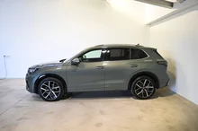 VW Tiguan R-Line eTSI DSG in Cipressino-Grün Metallic