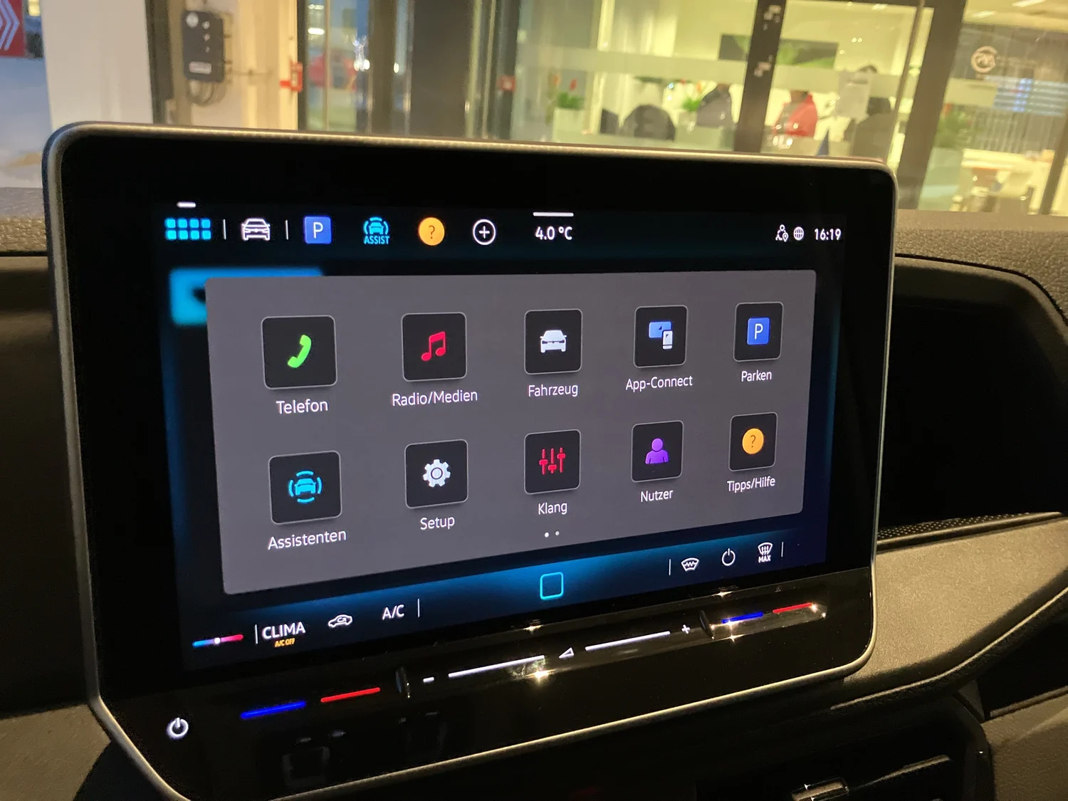 Bild eines VW Crafter 35 Kastenwagen L3H3 TDI