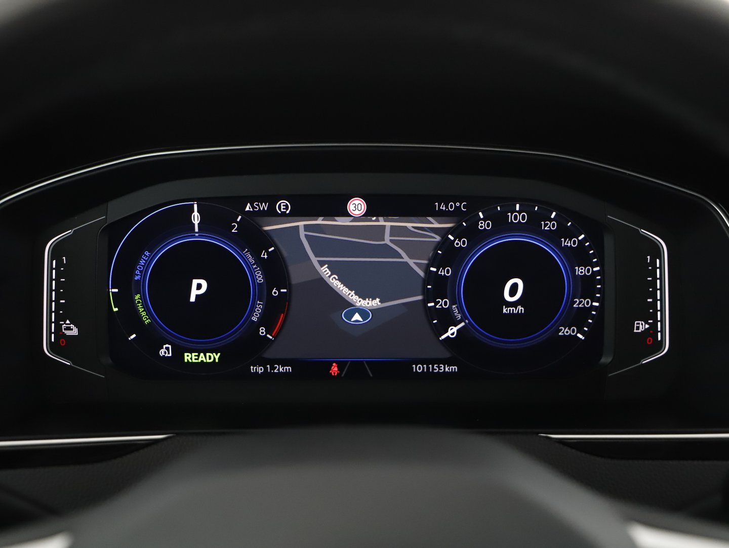 VW Passat GTE Variant | Bild 15 von 30