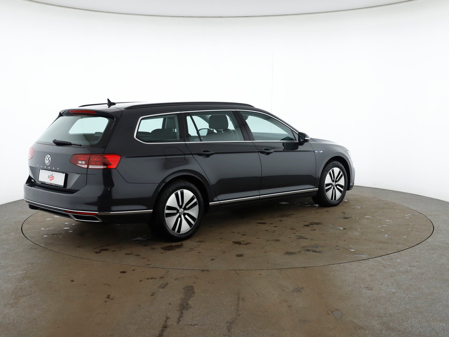 VW Passat GTE Variant | Bild 5 von 30