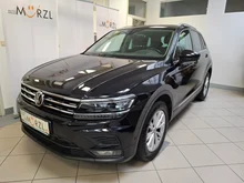 VW Tiguan Sky TSI in Deep Black Perlef.