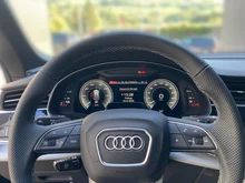 Audi Q8 e-hybrid quattro 290 kW in Mythosschwarz Metallic