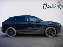 Audi Q8 e-hybrid quattro 290 kW in Mythosschwarz Metallic
