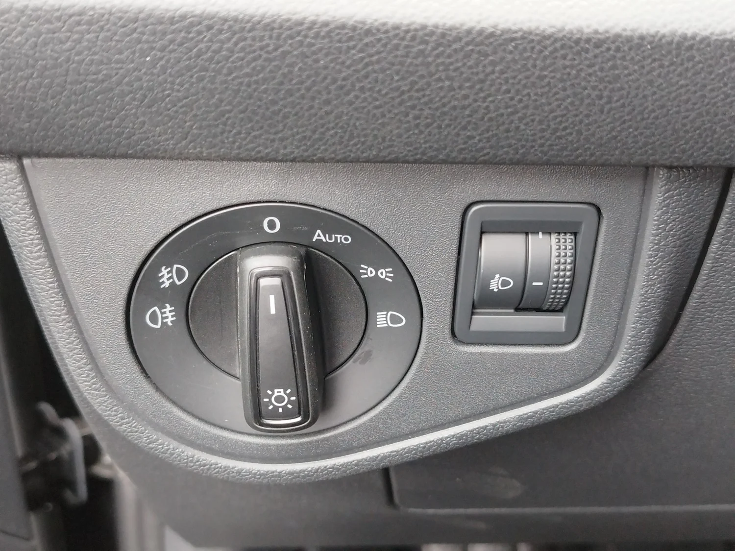 Bild eines VW Taigo 4Me TSI